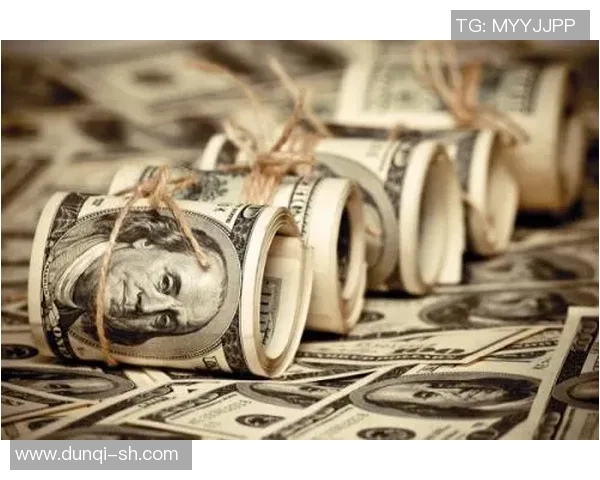 足球明星的名字拼写规则与国际化趋势探析